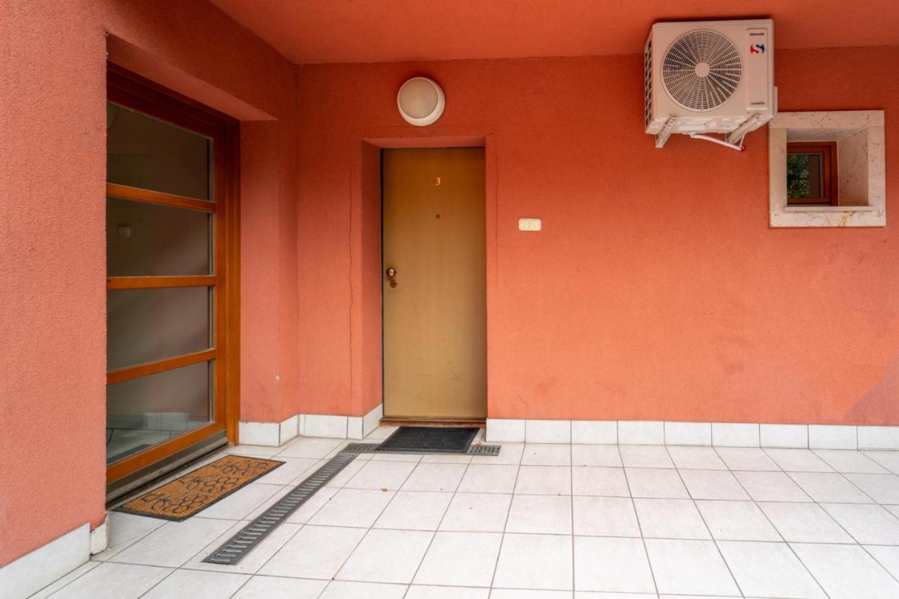 Romantic Studio Secret Garden 布达佩斯 外观 照片