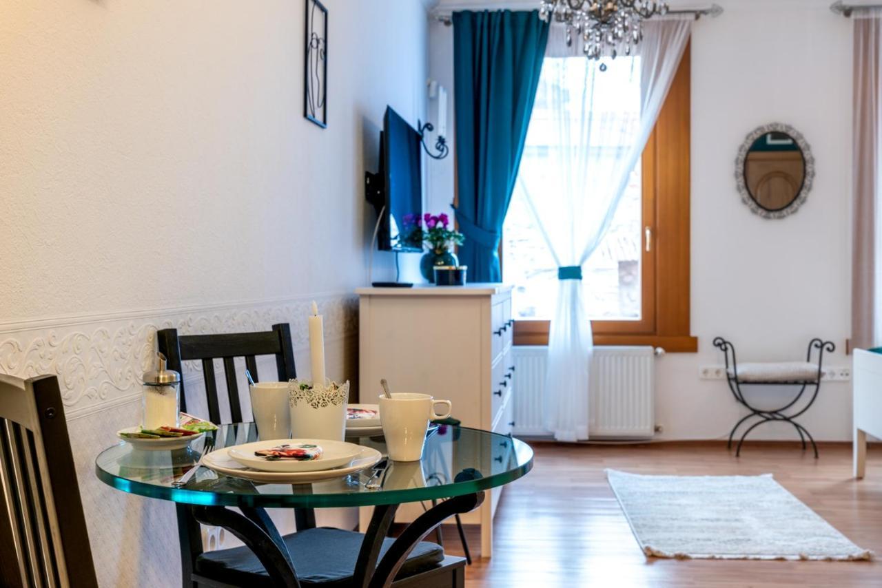 Romantic Studio Secret Garden 布达佩斯 外观 照片